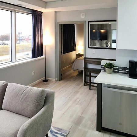 털사 Reese Tower 아파트 호텔 외부 사진
